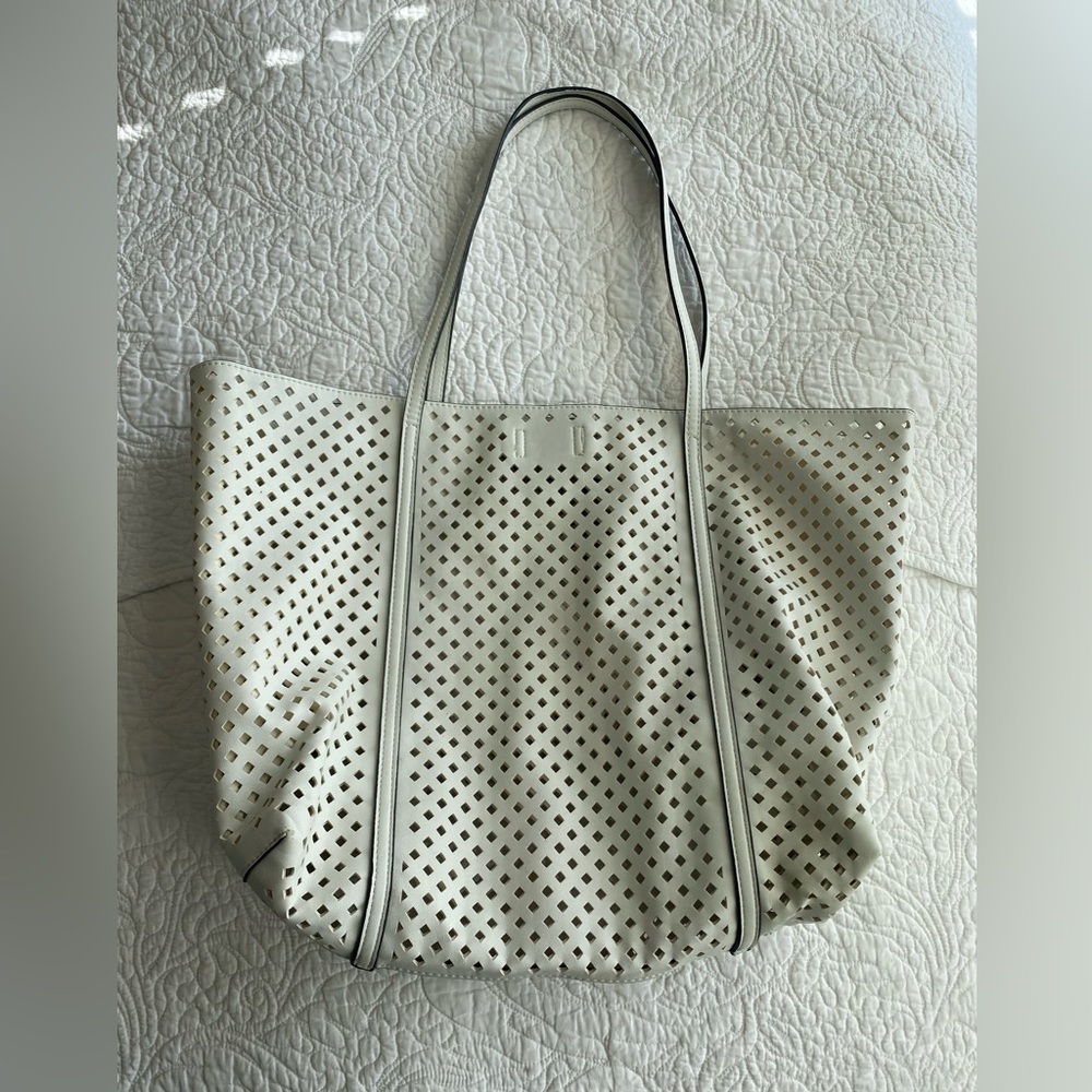 Large shoulder bag